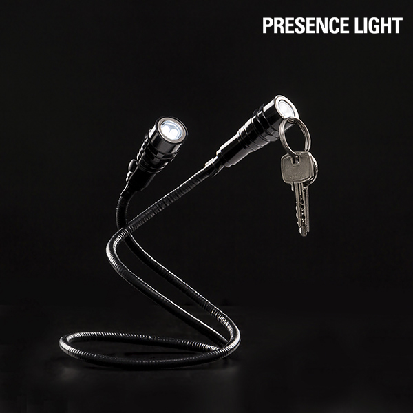 Presence Light Magnetisk dobbeltfleksibel LED-lommelygte