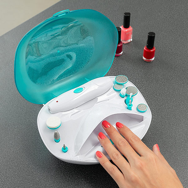 Komplet manicure- og pedicuresæt