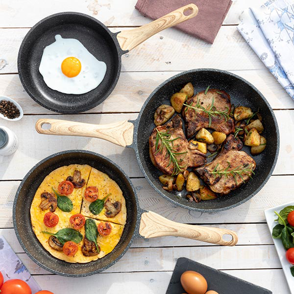 Premium stegepande med granit effekt (24 cm)