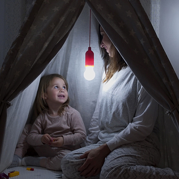 LED-lampe med snørelukning